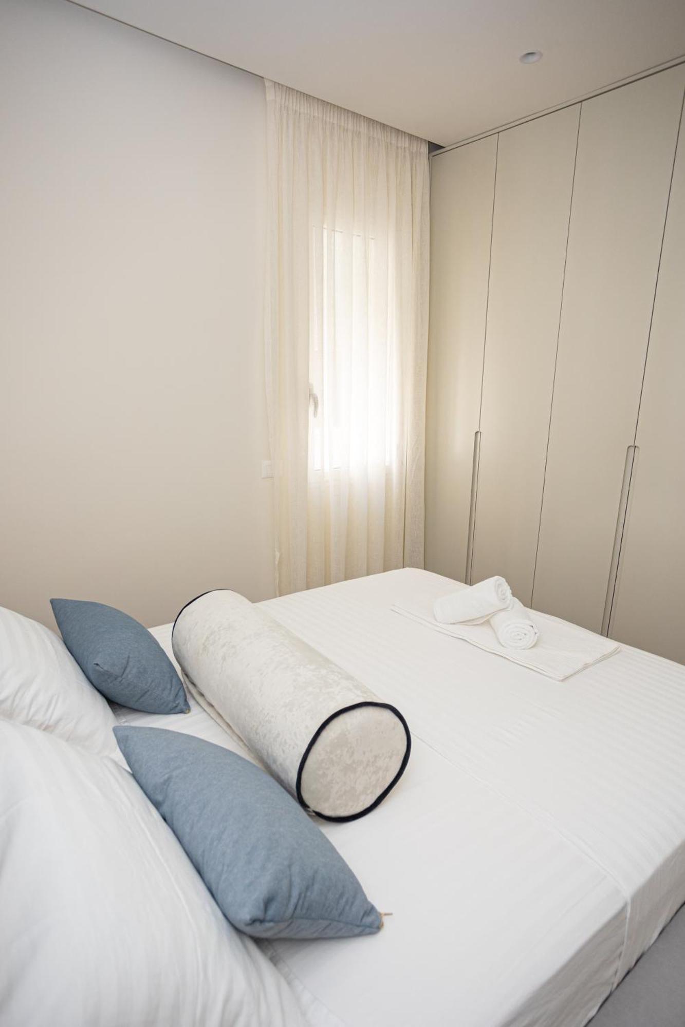 Apartament Iunn 2 *